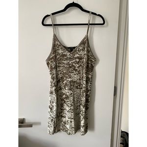 FOREVER21 - VELVET CHAMPAGNE DRESS - $15